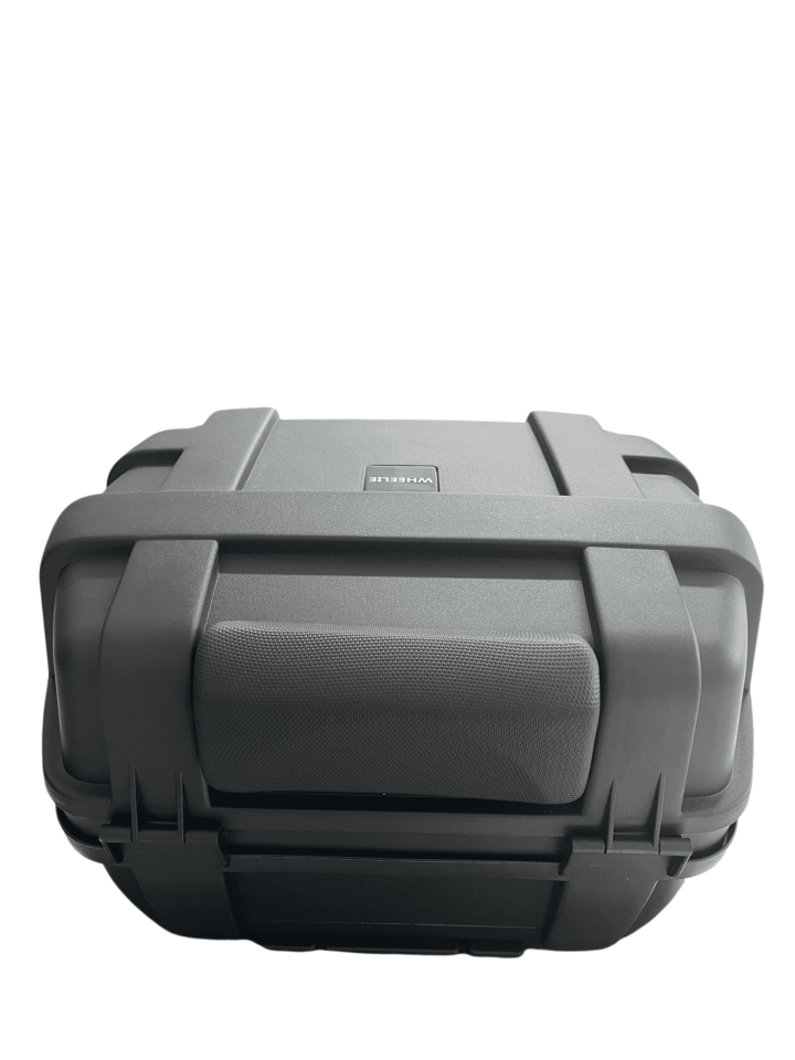 WHEELIE XT730-B 37 Litre Motosiklet Arka Çanta Siyah Su Geçirmez Tak Çıkart Özellikli ABS Top Case Üniversal